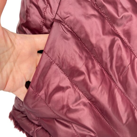 Nicole Miller Reversible Quilted Faux Fur Vest Wine Size Medium NWT - Picture 8 of 12